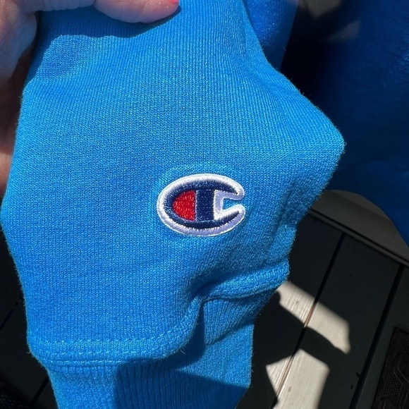 NWT-CHAMPION-MEN'S Powerblend Fleece Logo Sweatshirt - Picture 7 of 9